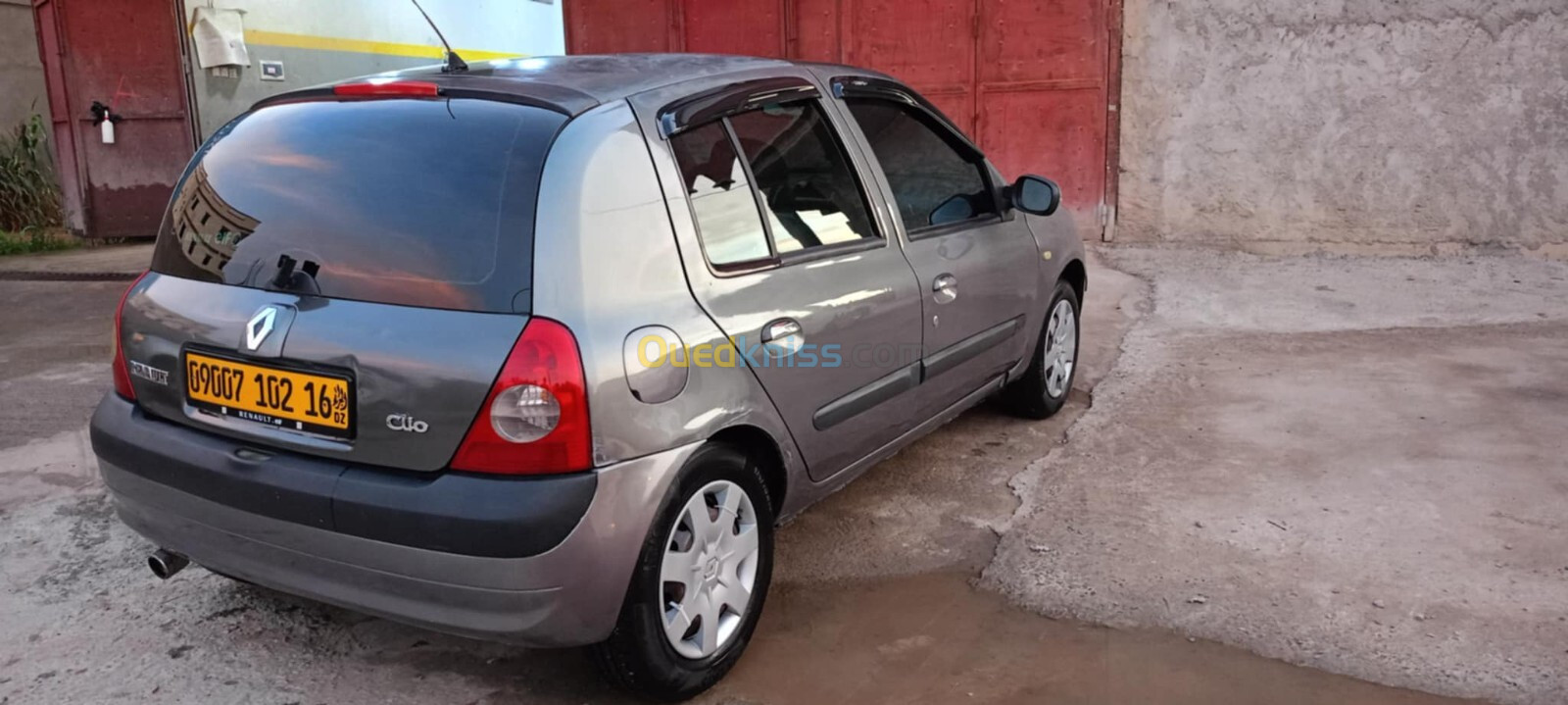 Renault Clio 2 2002 Extreme