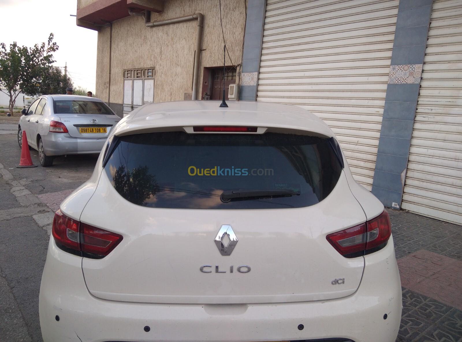 Renault Clio 4 2015 Limited 2