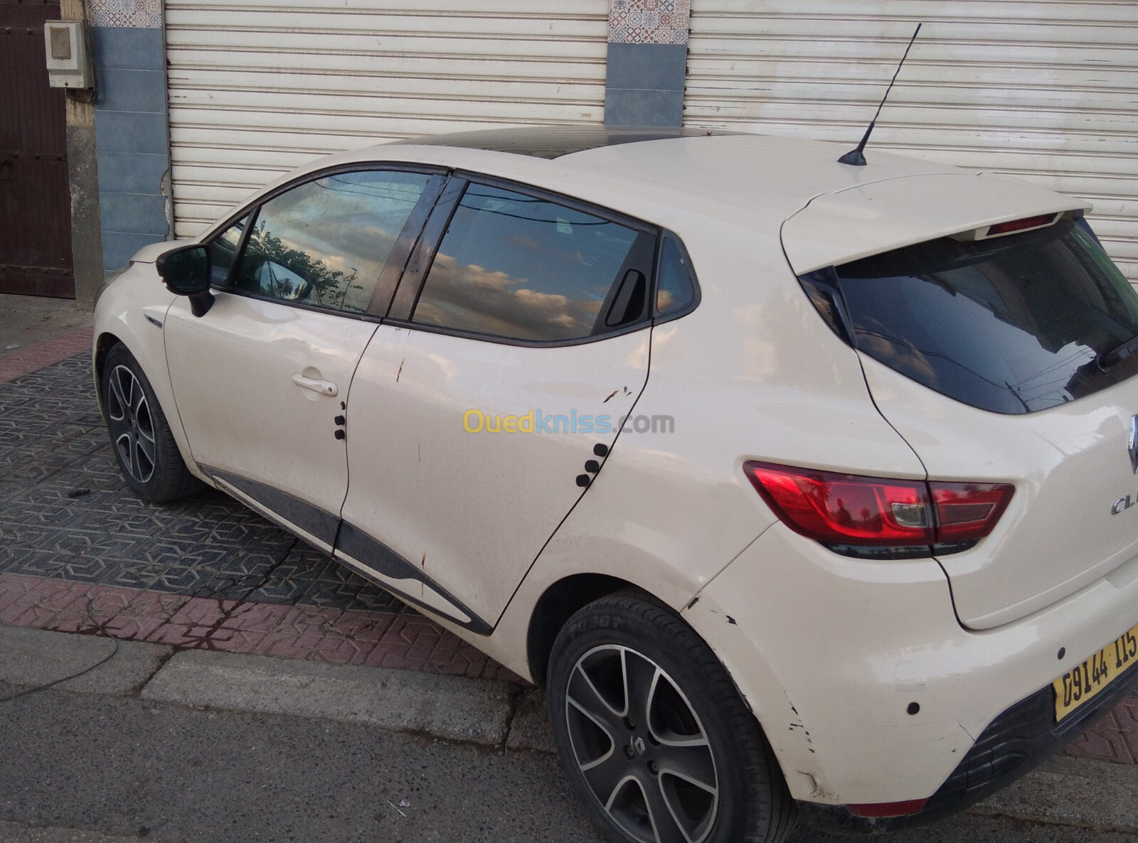 Renault Clio 4 2015 Limited 2