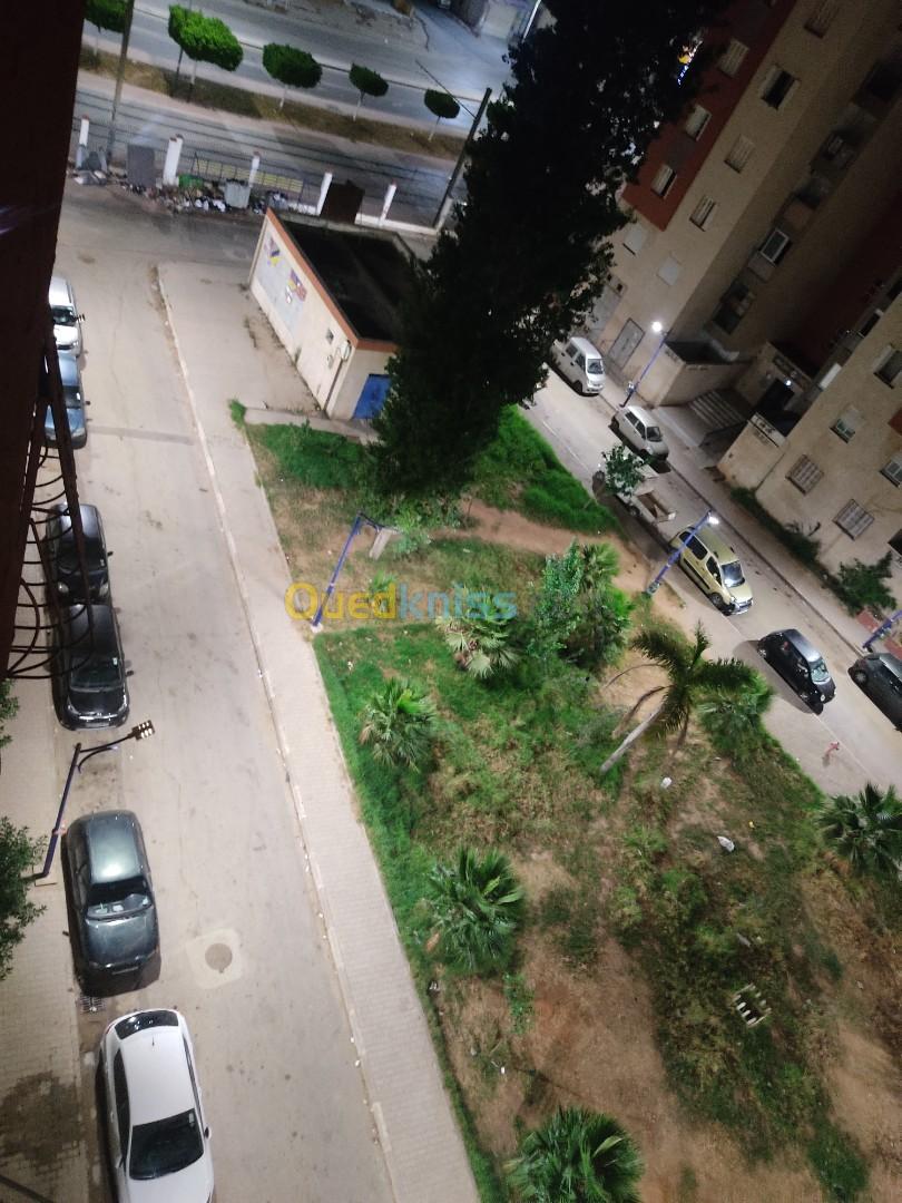 Echange Appartement F3 Alger Bordj el bahri