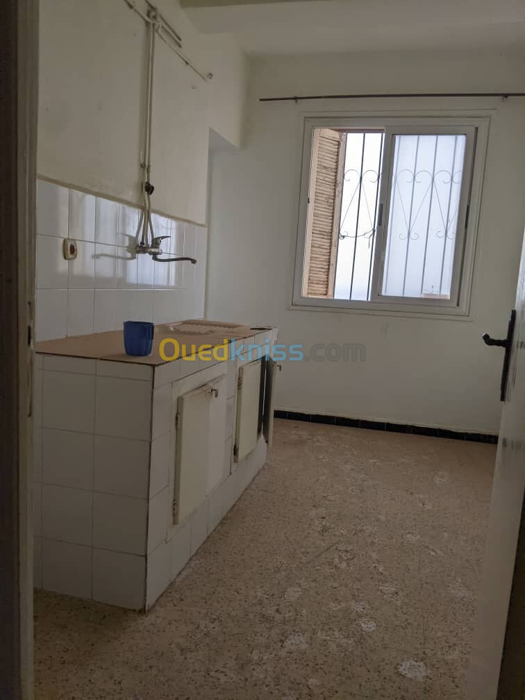 Vente Appartement F03 Tipaza Fouka