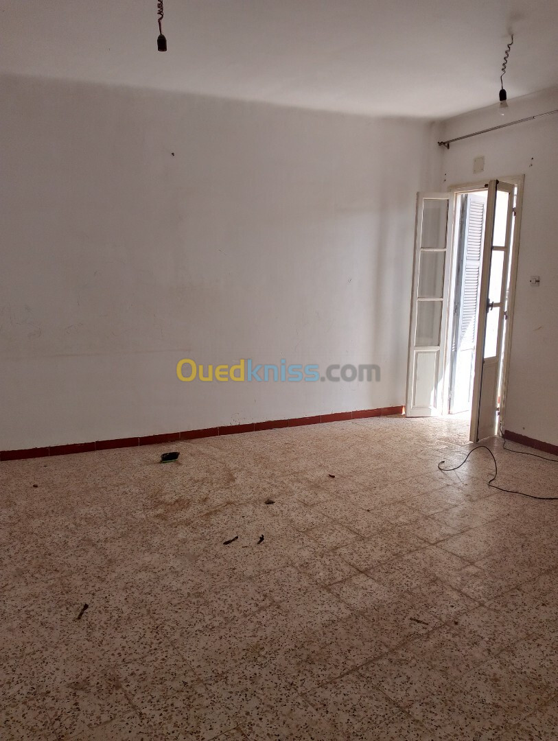 Vente Appartement F3 Alger Ain benian