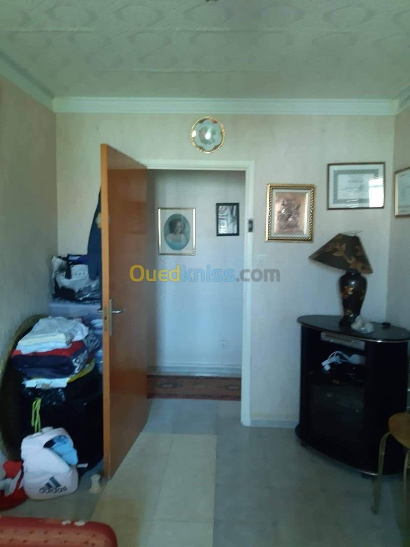 Sell Apartment F04 Algiers Dely brahim