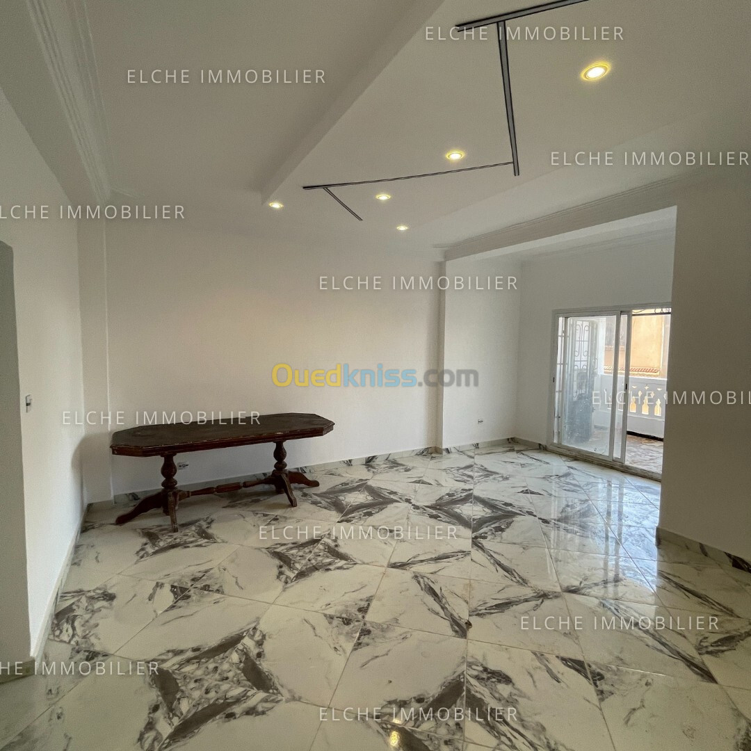 Vente Appartement F5 Oran Bir el djir