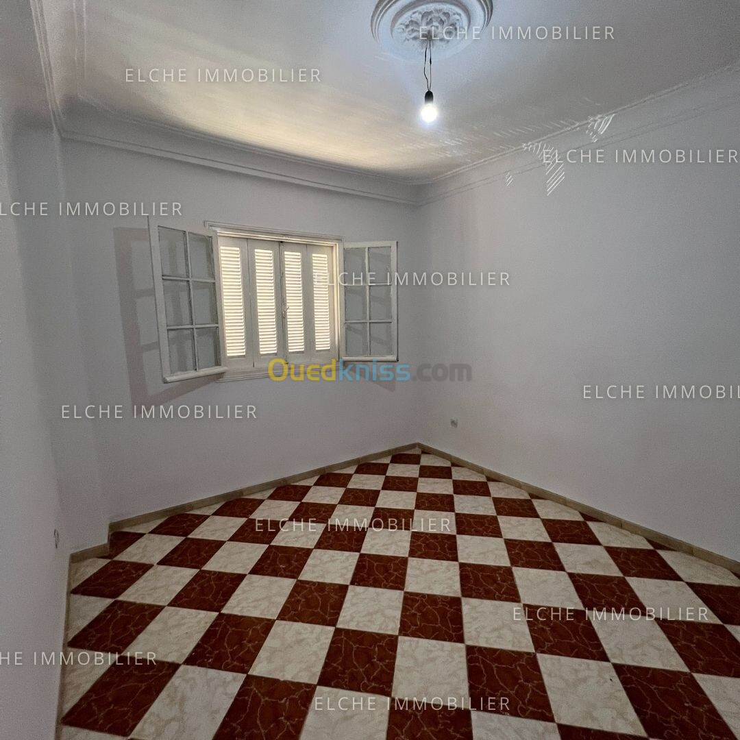 Location Appartement F4 Oran Bir el djir