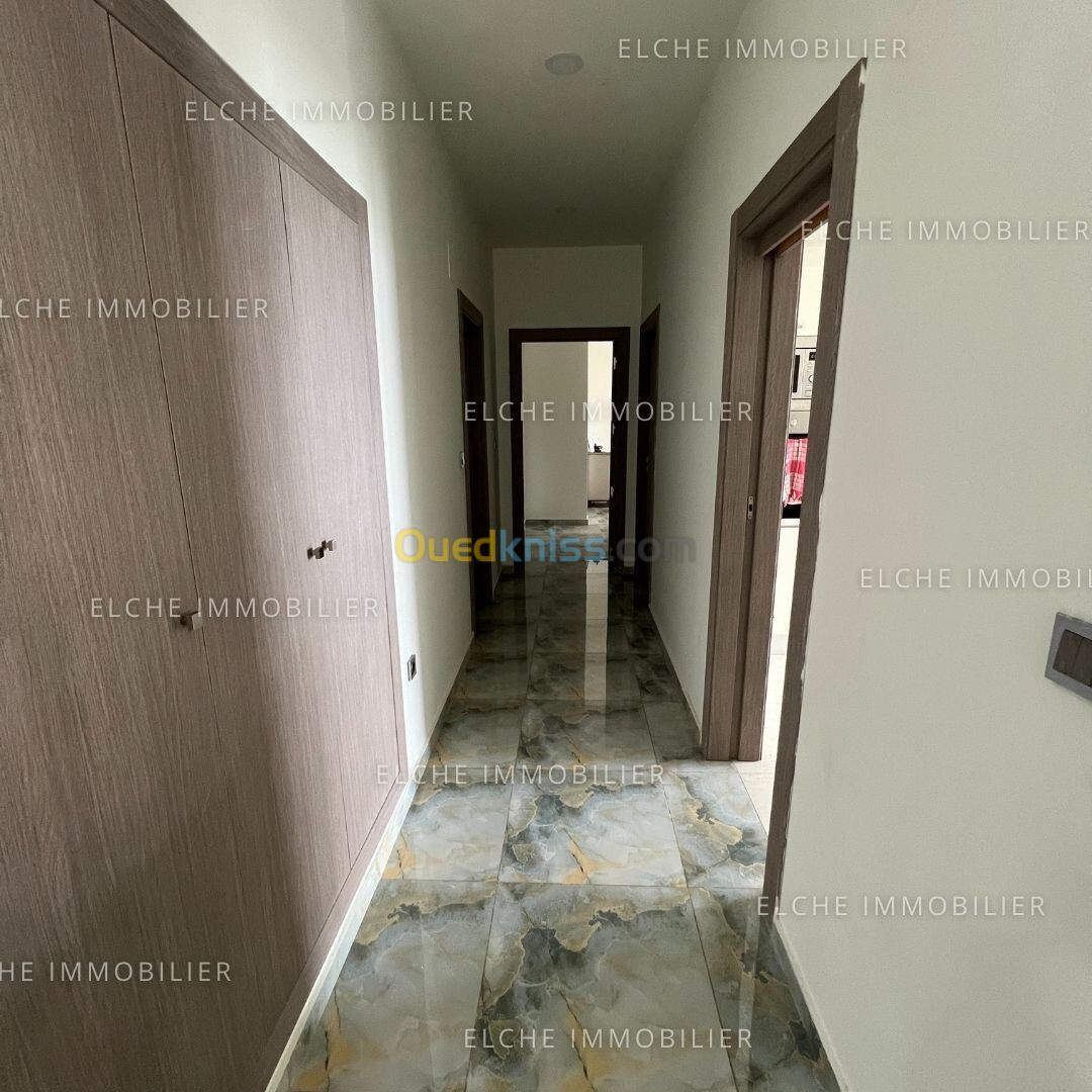 Location Appartement F4 Oran Oran