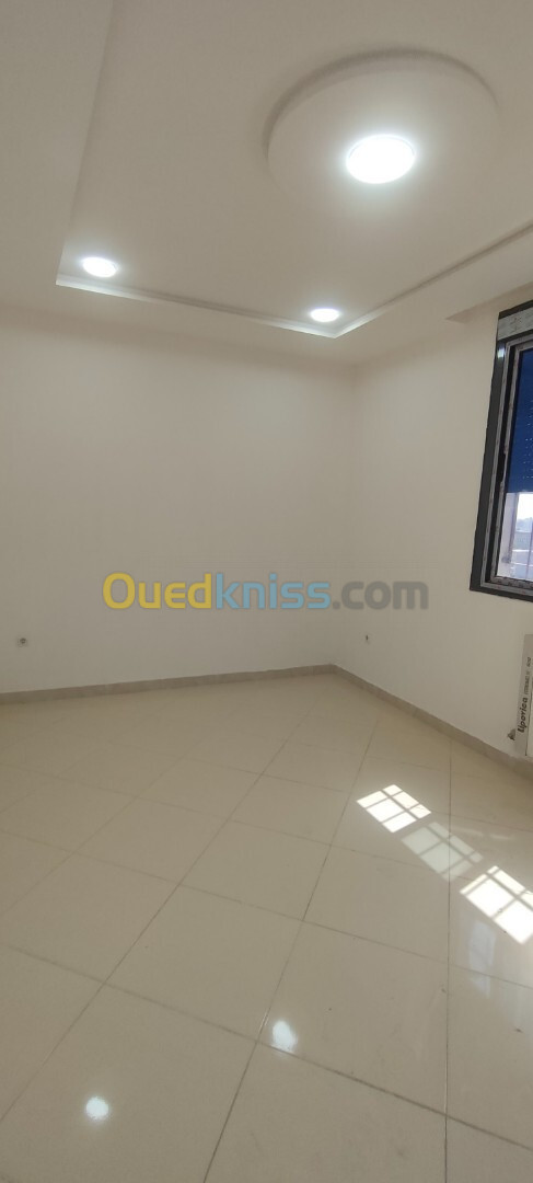 Vente Appartement F3.4 Oran Oran