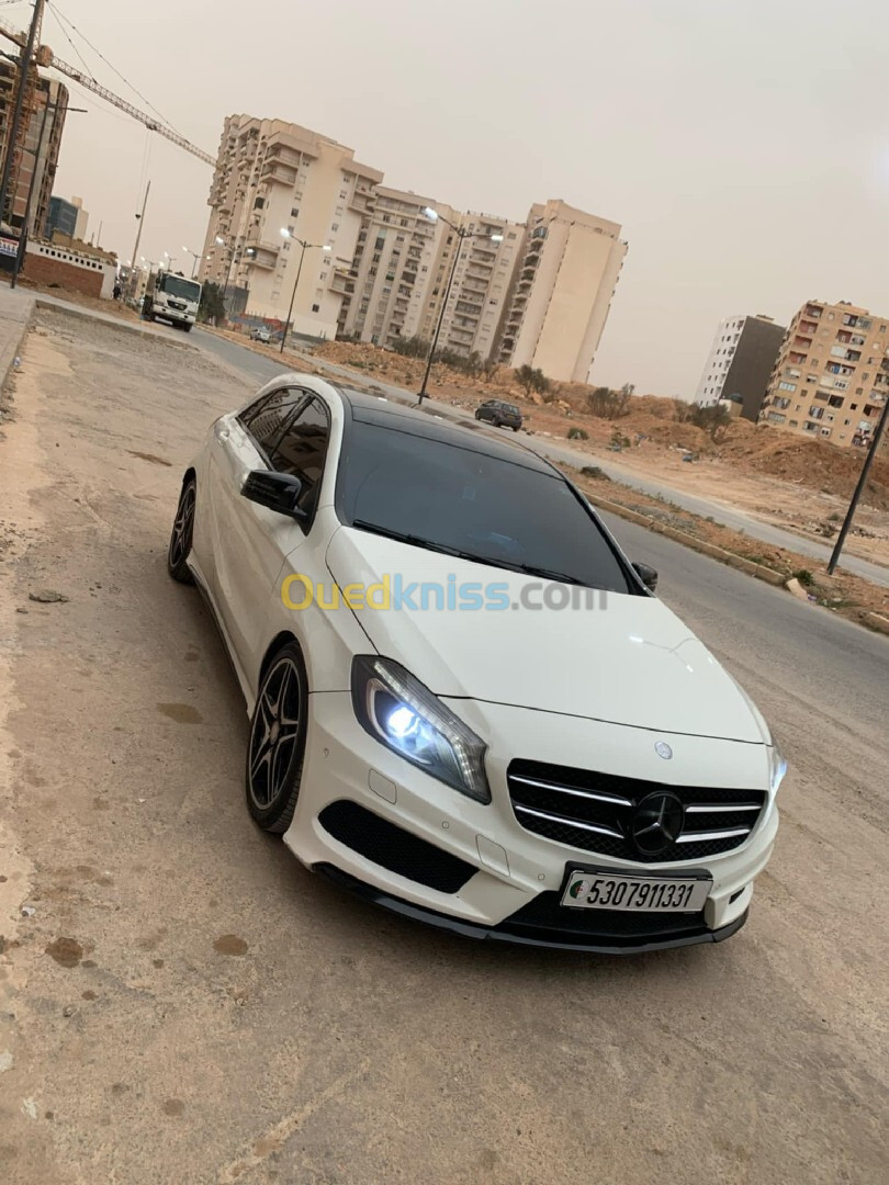 Mercedes Classe A 2013 180  Confort