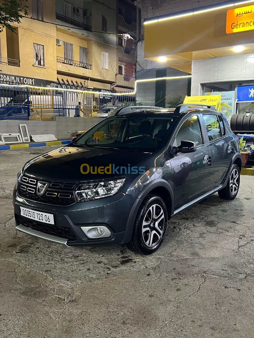 Dacia Stepway 2023 