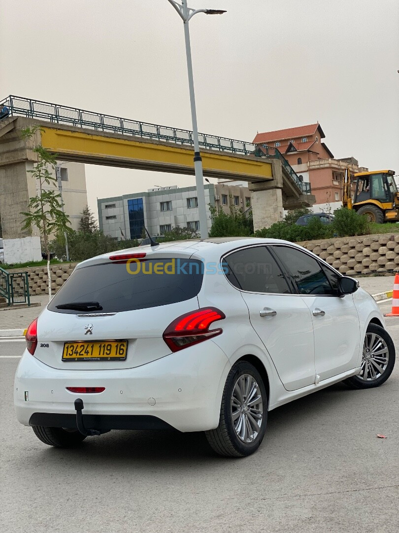 Peugeot 208 2019 Allure Facelift