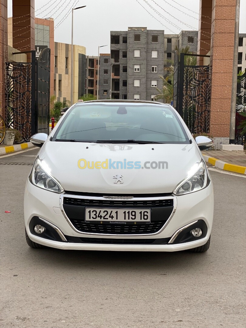 Peugeot 208 2019 Allure Facelift