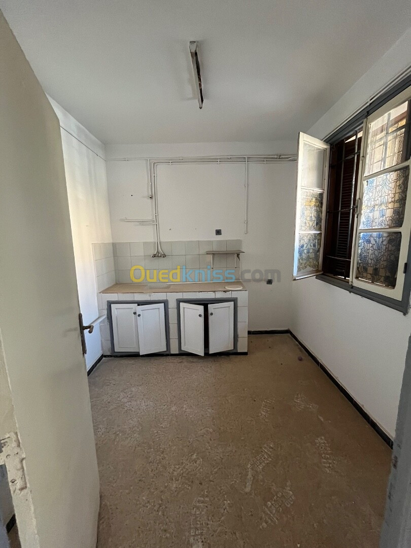 Vente Appartement F3 Tiaret Tiaret