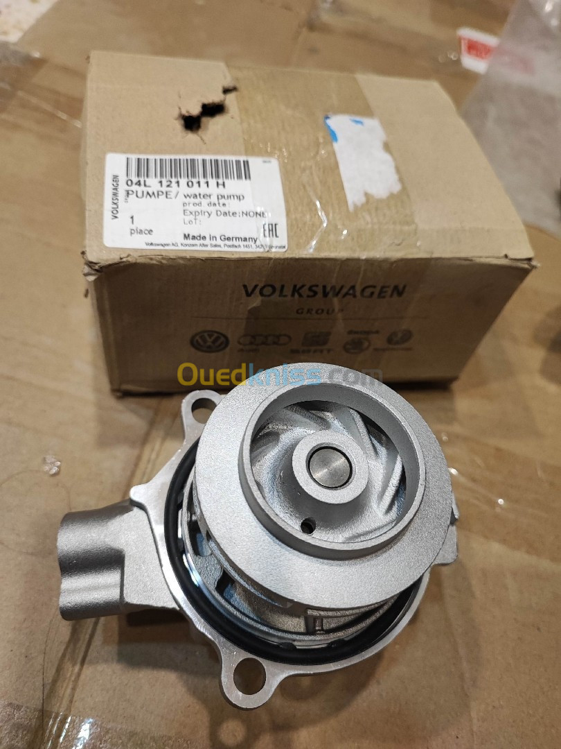 Pompe à eau VAG Golf 7 Leon Octavia A3 Tiguan 04L