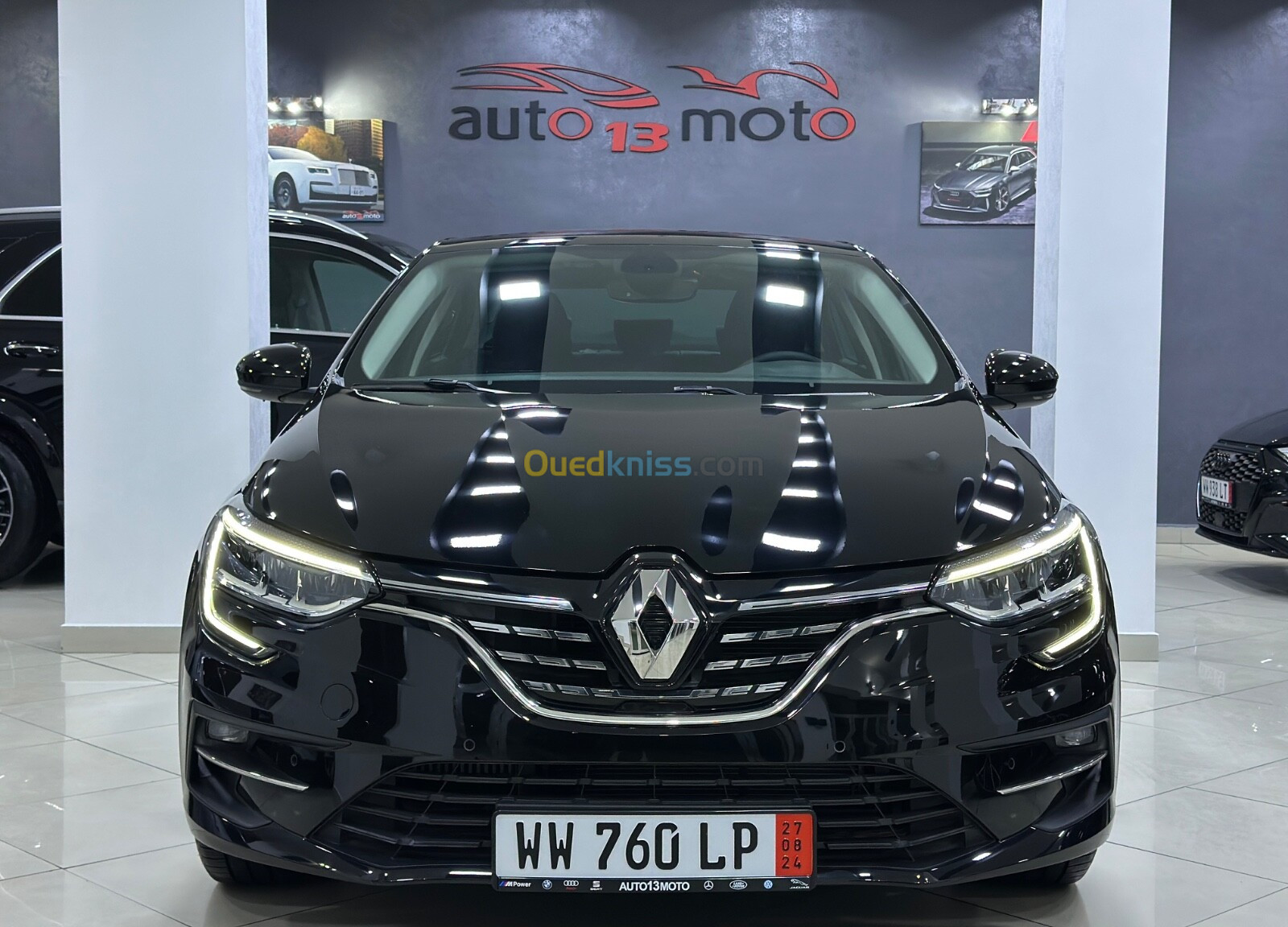 Renault Megane 2023 1.3 TCE 140cv FULL-OPTION ( SAFIA )