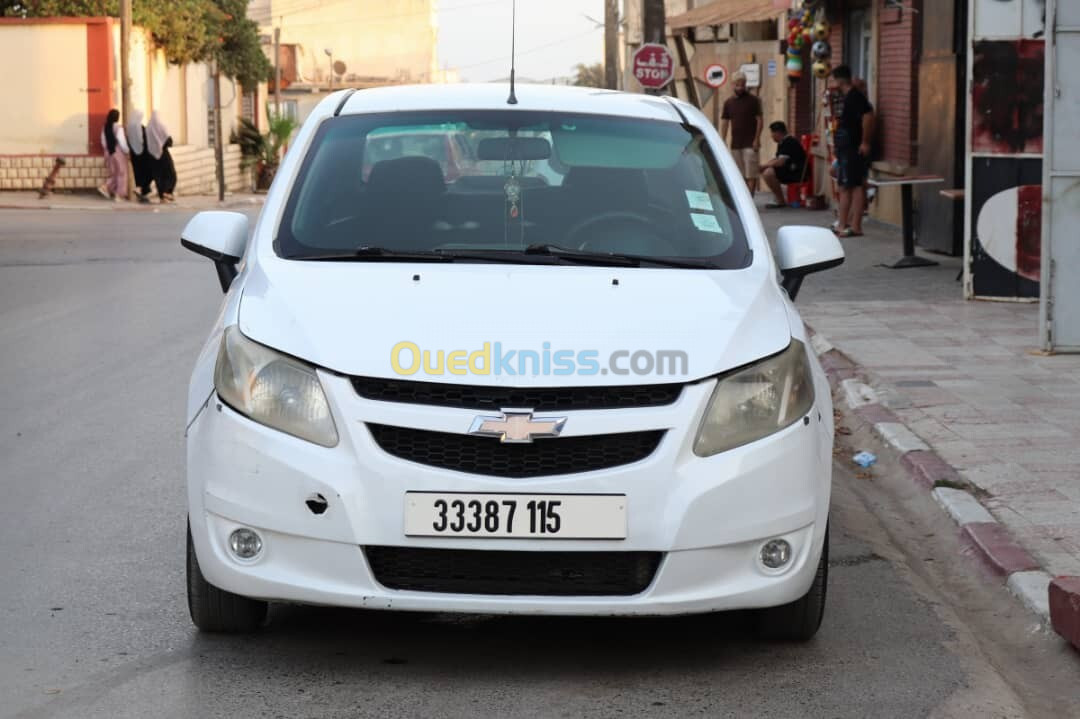 Chevrolet Sail 5 portes 2015 Sail 5 portes