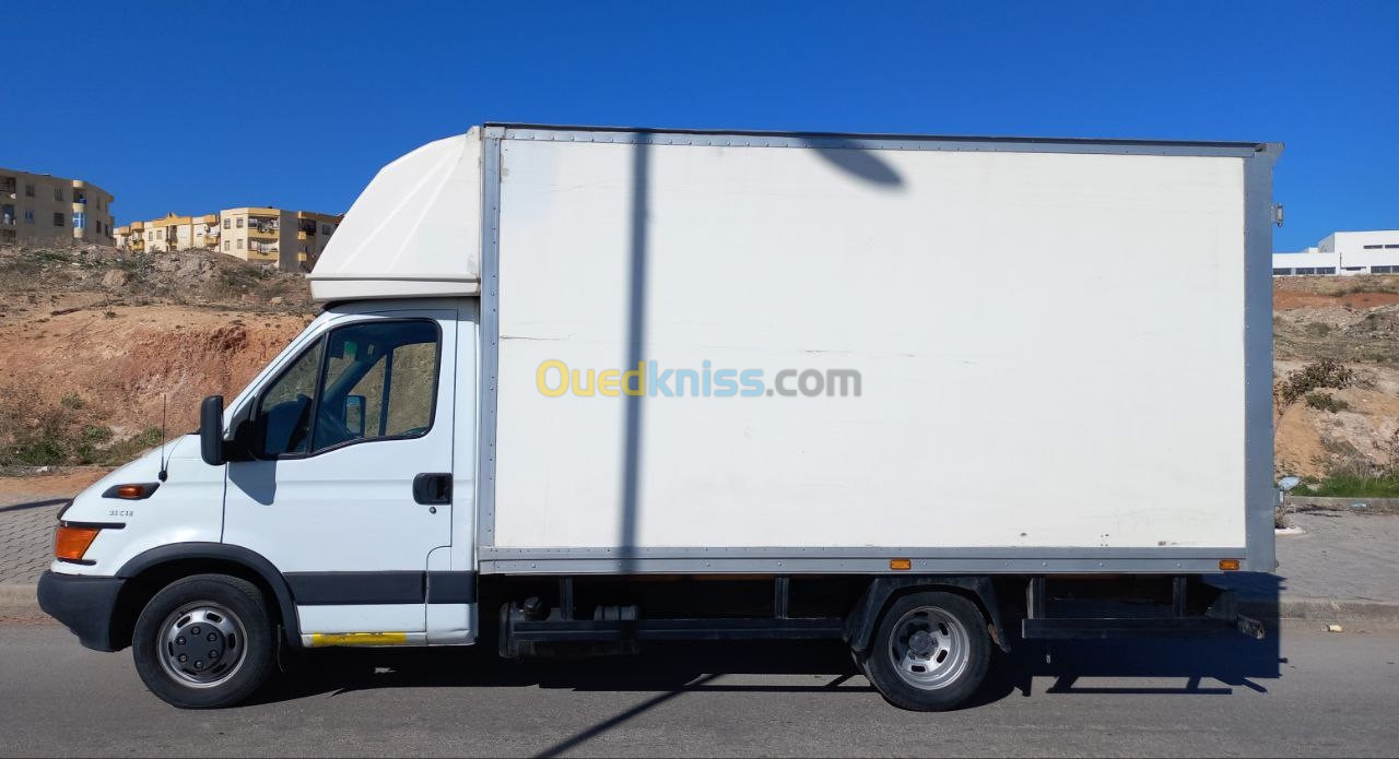 C13 IVECO 2006