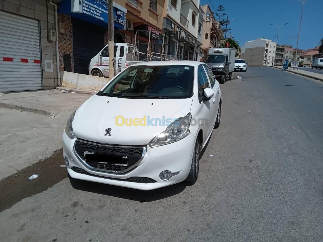 Peugeot 208 2015 Active