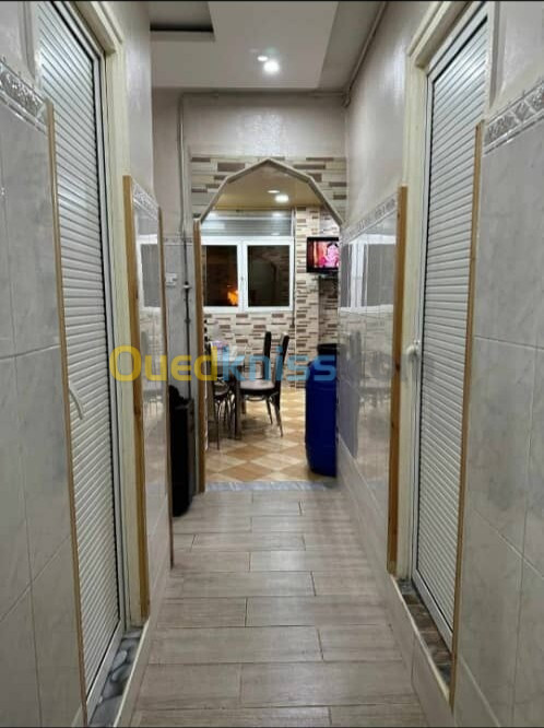 Location Appartement F3 Alger Ain benian