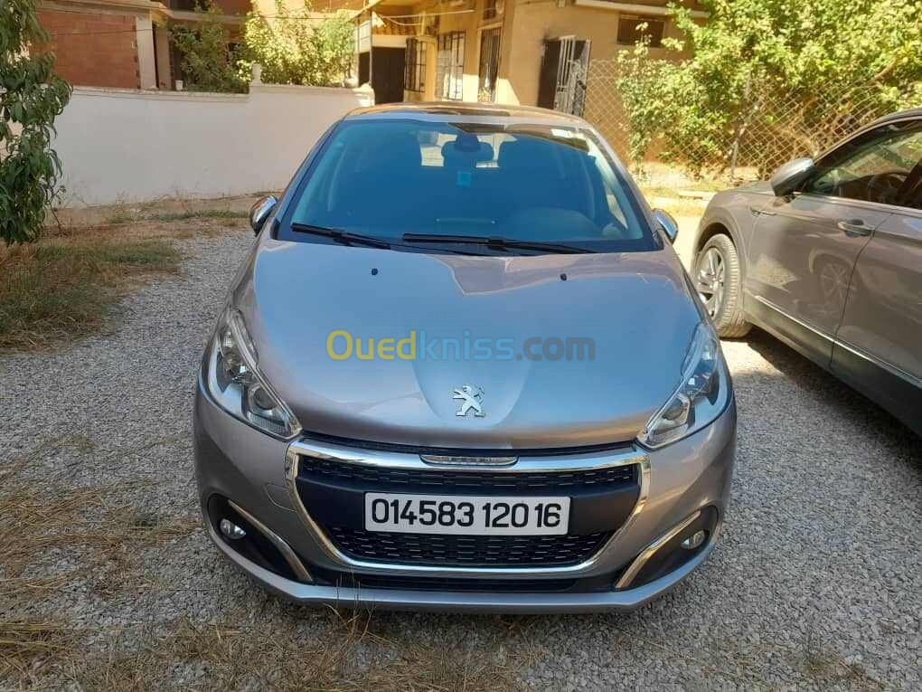 Peugeot 208 2020 Allure