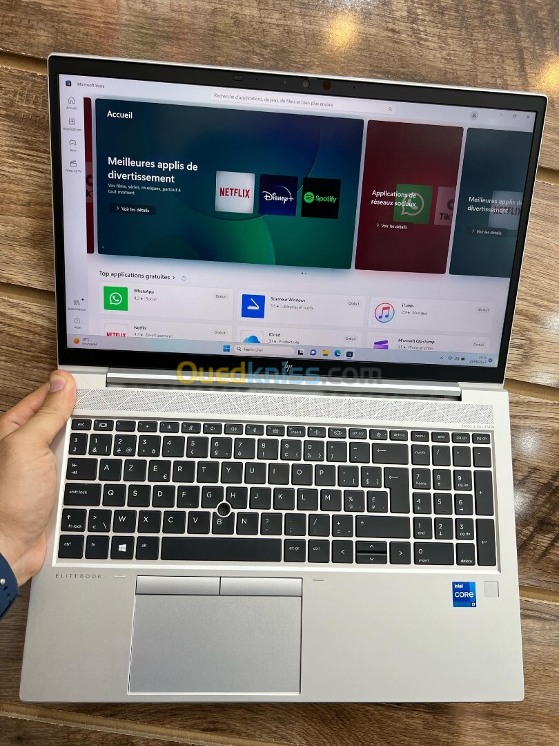 HP EliteBook 850 G8 Performance et Mobilité