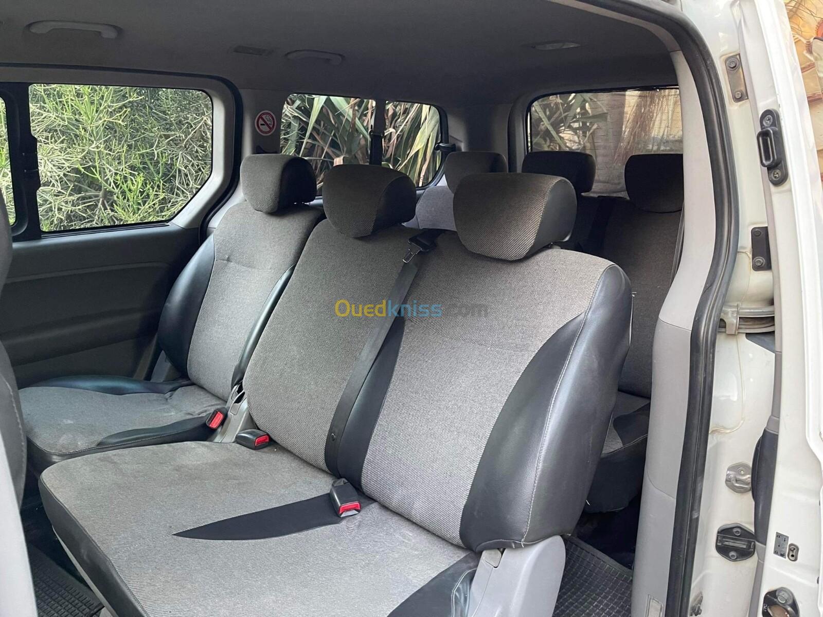 Hyundai H1 8 places