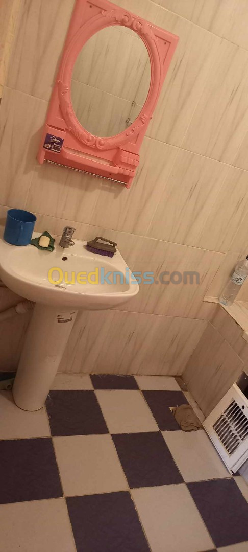 Vente Appartement F3 Bejaia Souk el thenine