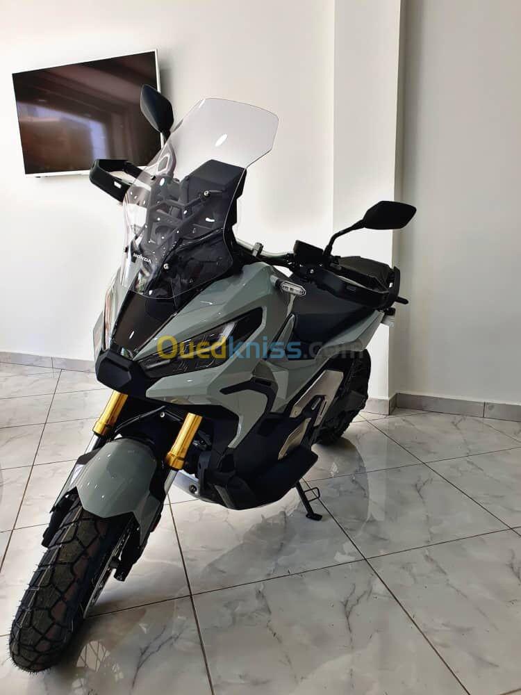 Honda XADV 750 gris nardo 2024