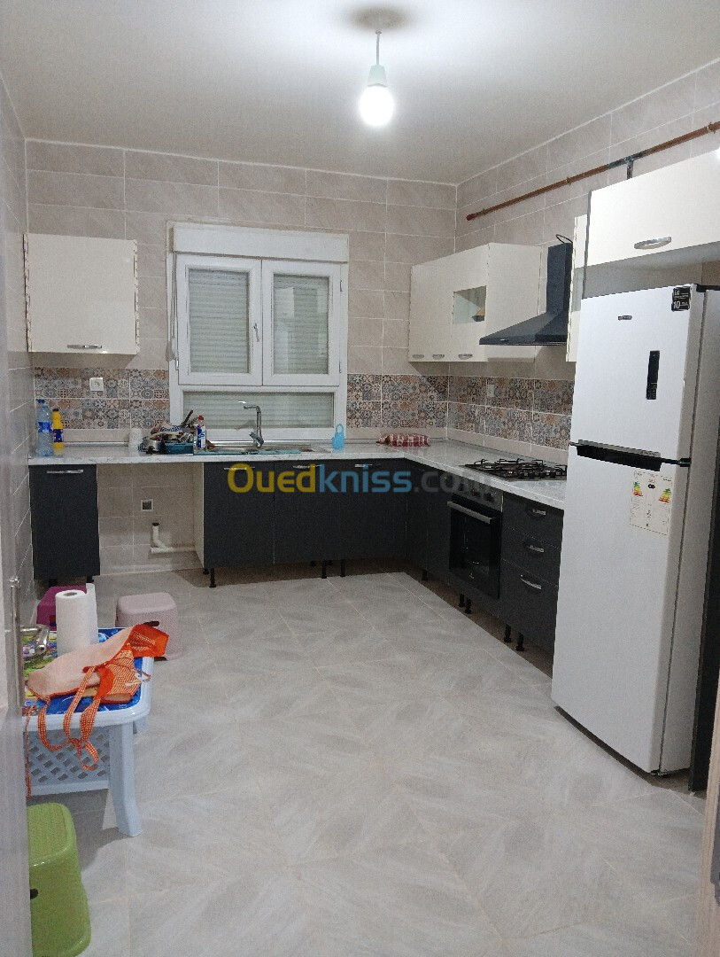 Location Appartement F4 Alger Mahelma