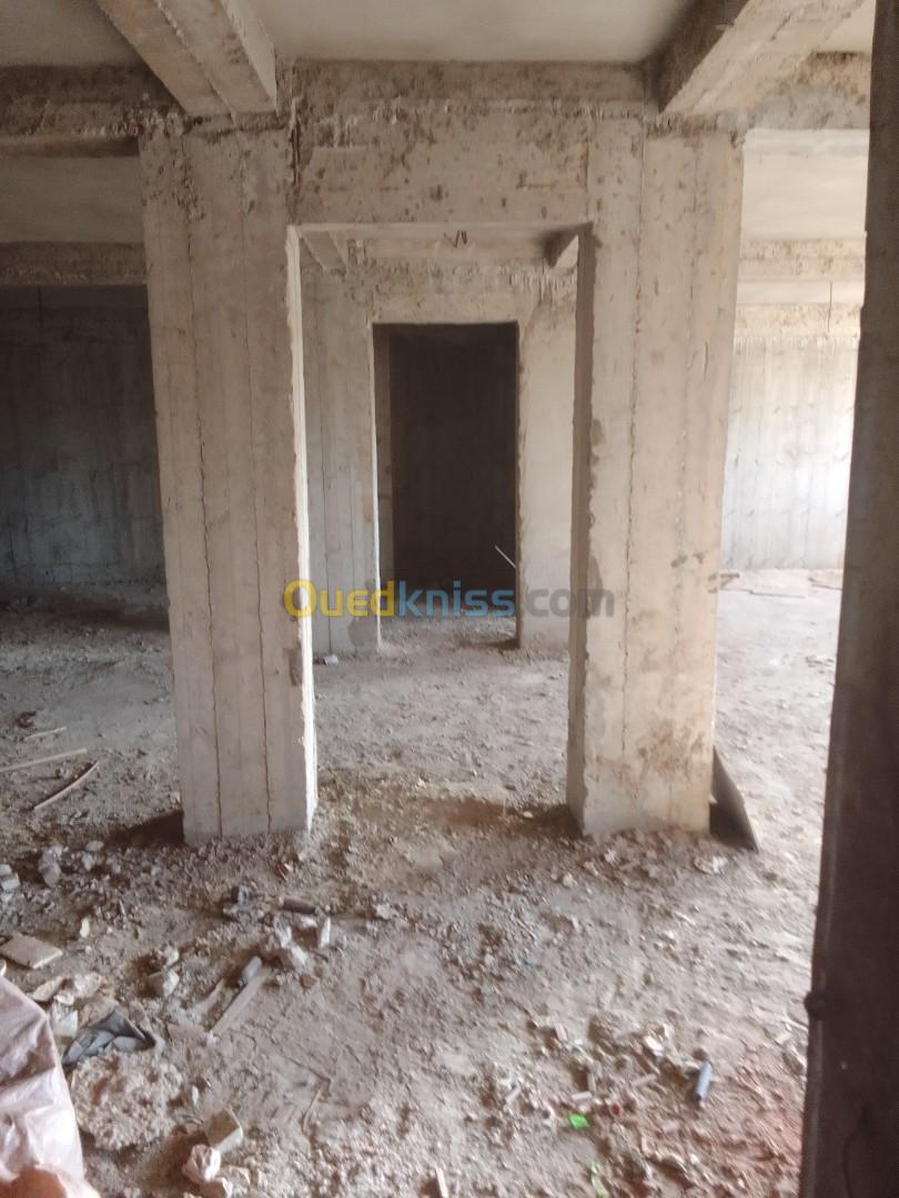 Vente Appartement F5 Skikda El Hadaiek