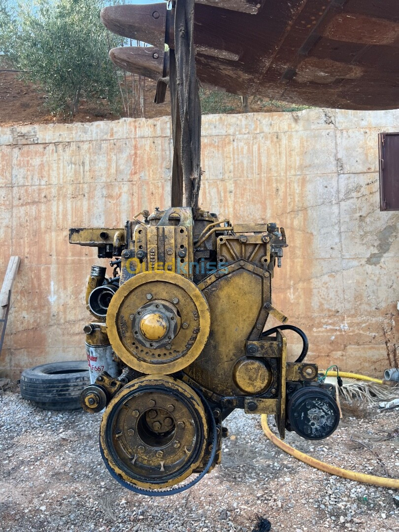 Moteur caterpillar 325