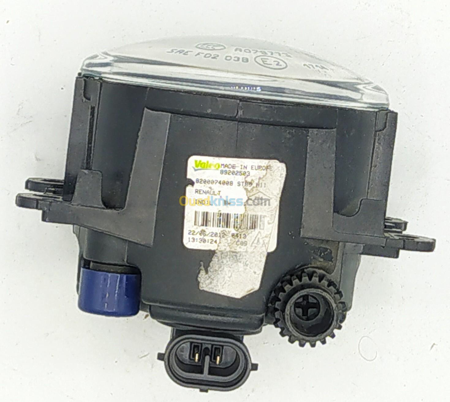 PHARE HALOGEN ANTI BROUILLARD RENAULT MEGAN 2 /LAGUNA 2/LAGUNA 3 /MASTER 2/