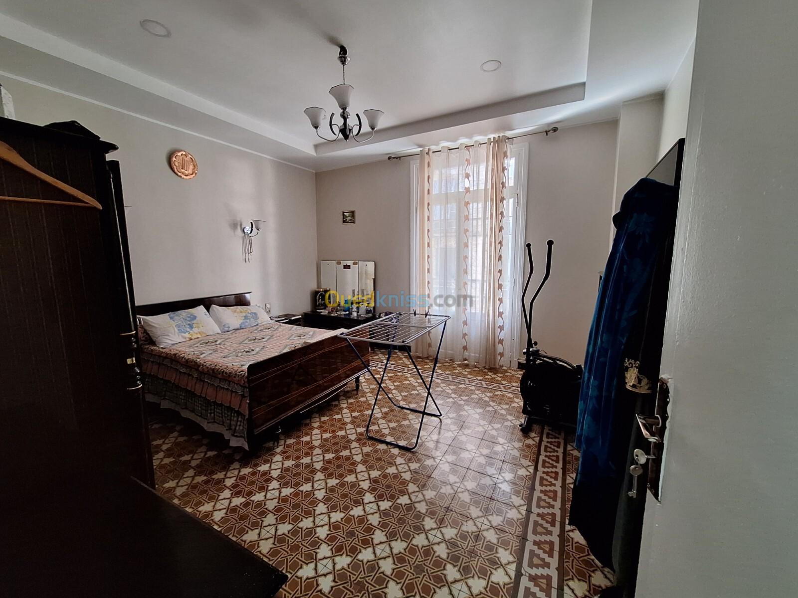 Vente Appartement F5 Alger Bab el oued