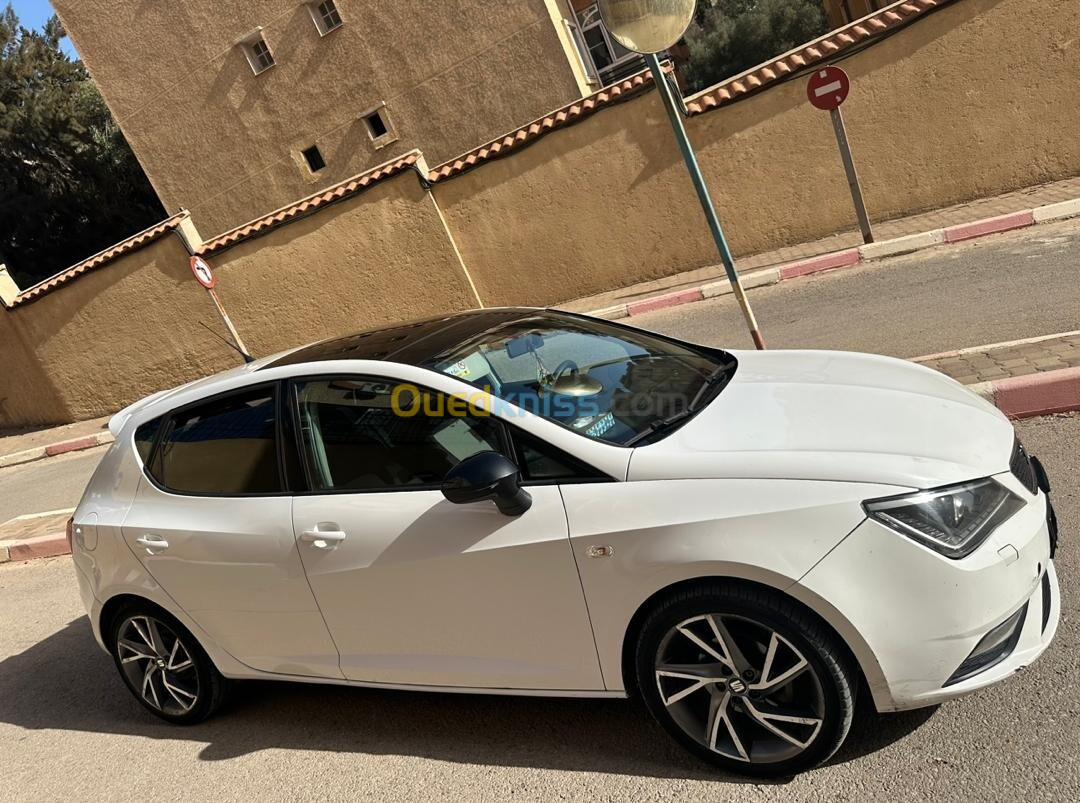 Seat Ibiza 2015 Black Line