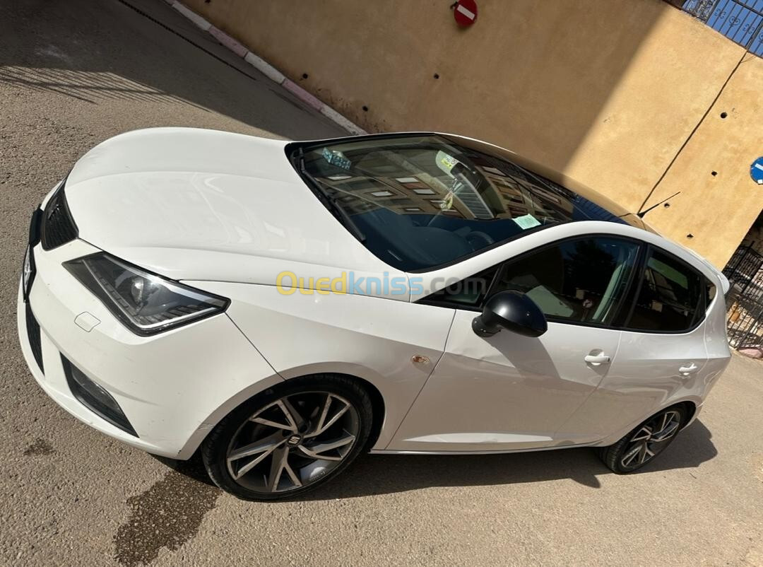 Seat Ibiza 2015 Black Line