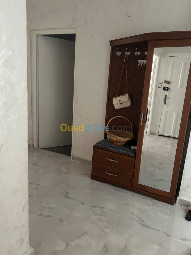 Location Appartement F2 Mostaganem Mostaganem