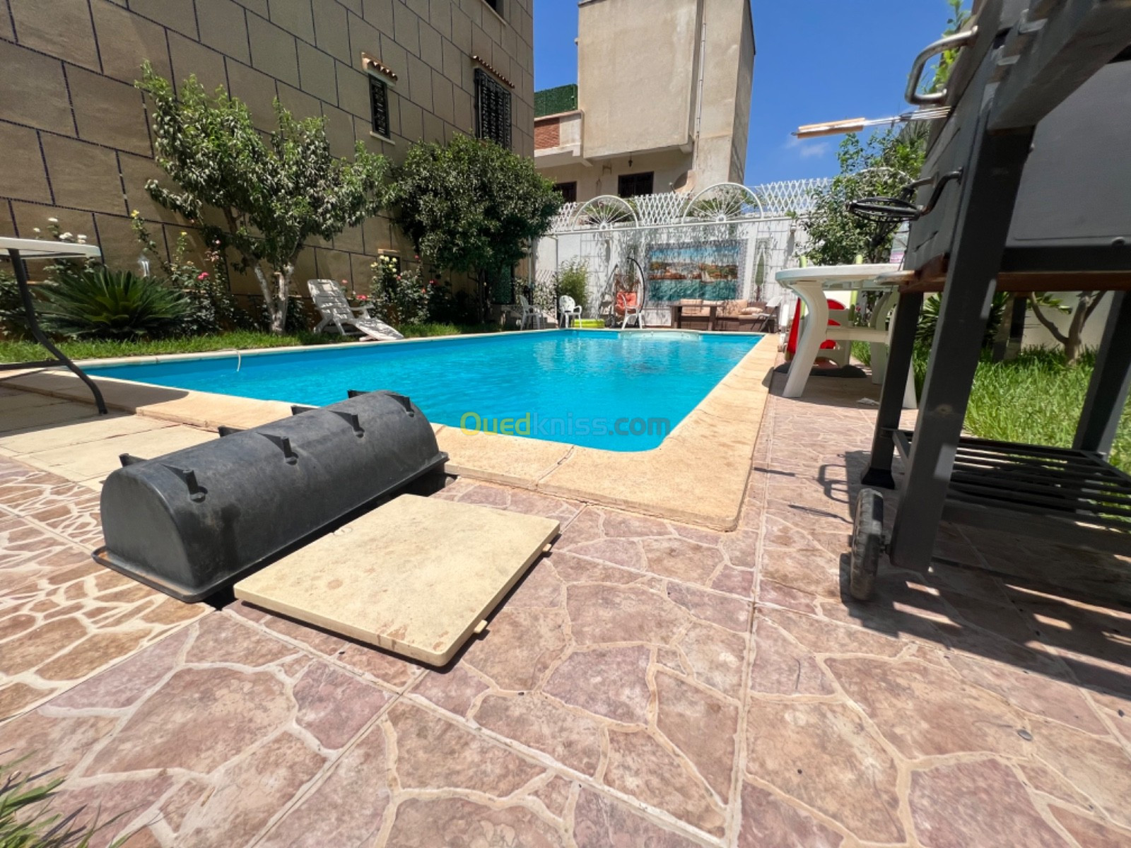 Location vacances Villa Alger Baba hassen