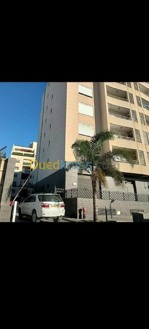 Location Appartement F4 Alger Dar el beida