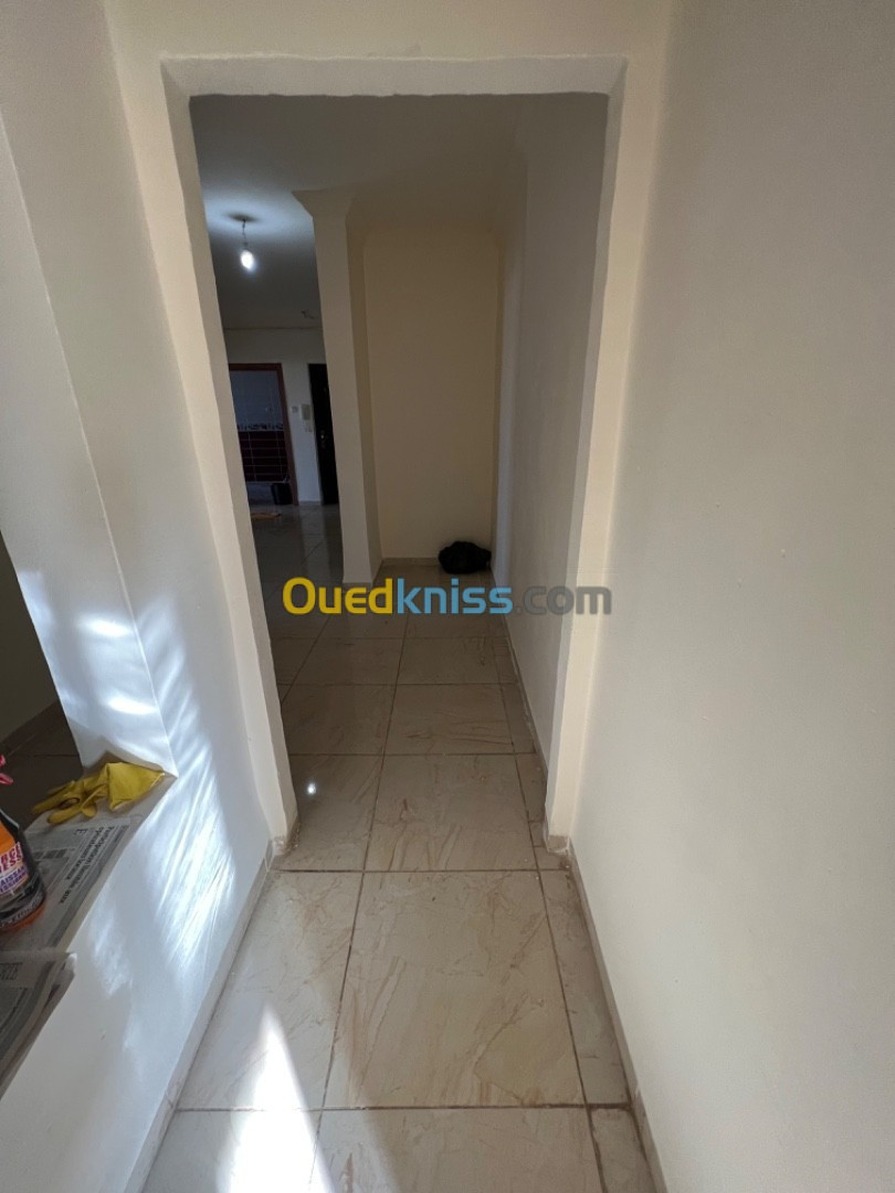 Location Appartement F5 Alger Mahelma