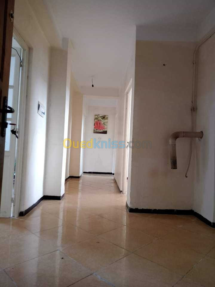 Vente Appartement F4 Béjaïa Oued ghir