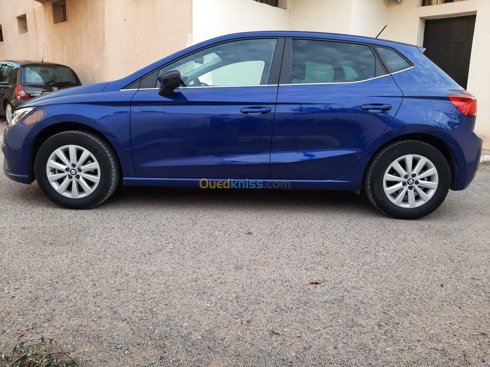 Seat Ibiza 2019 Urban Alger Alger centre - Ouedkniss.com - Algérie