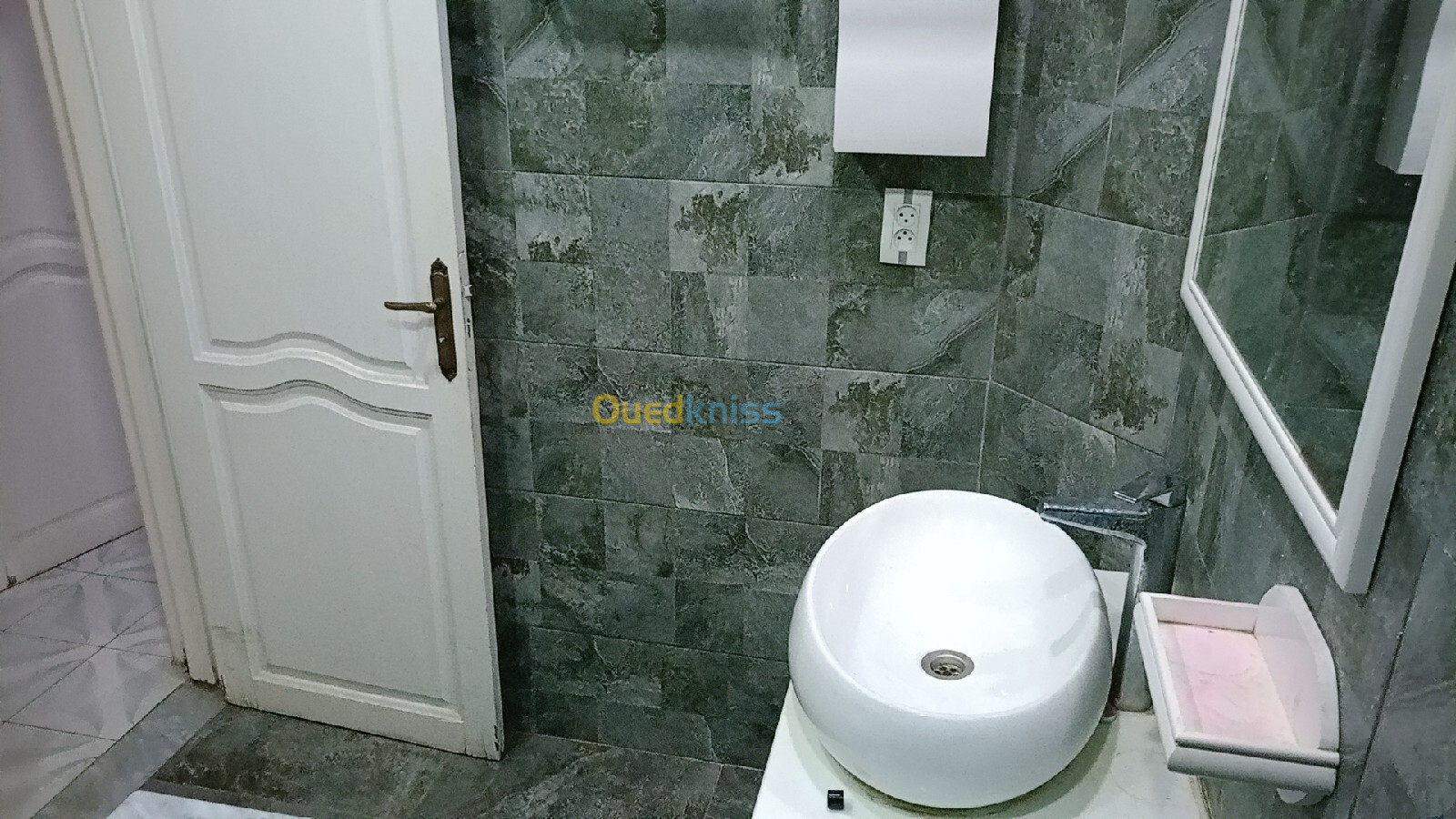 Location Appartement F4 Alger Baba hassen