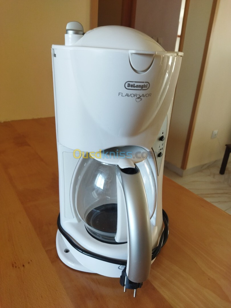 Vente cafetière électrique 12 tasses Delonghi 