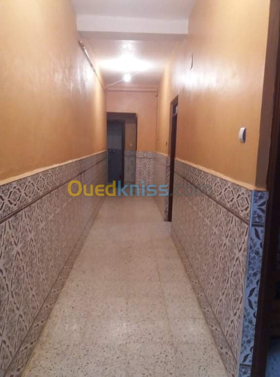 Location vacances Appartement F2 Jijel Jijel