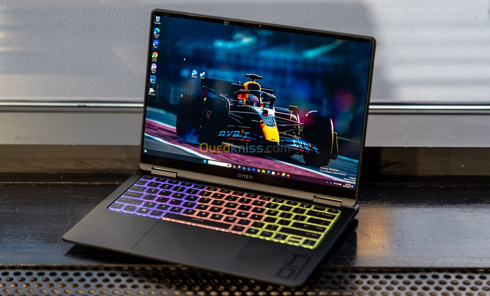 HP OMEN 14 Transcend, Intel Ultra 9 185H, 32GB LPDDR5X 7467MHz, 1TB SSD, RTX4060 8GB, 14" 2.8K OLED 