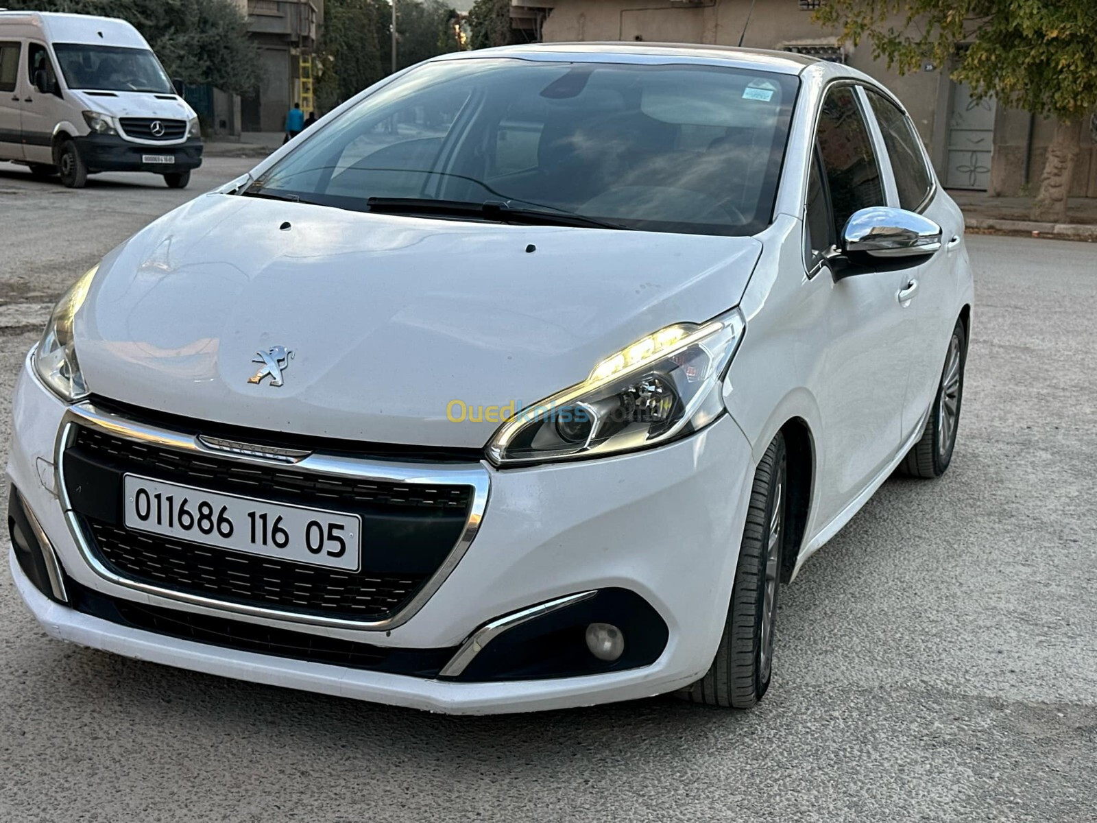 Peugeot 208 2016 Allure Facelift