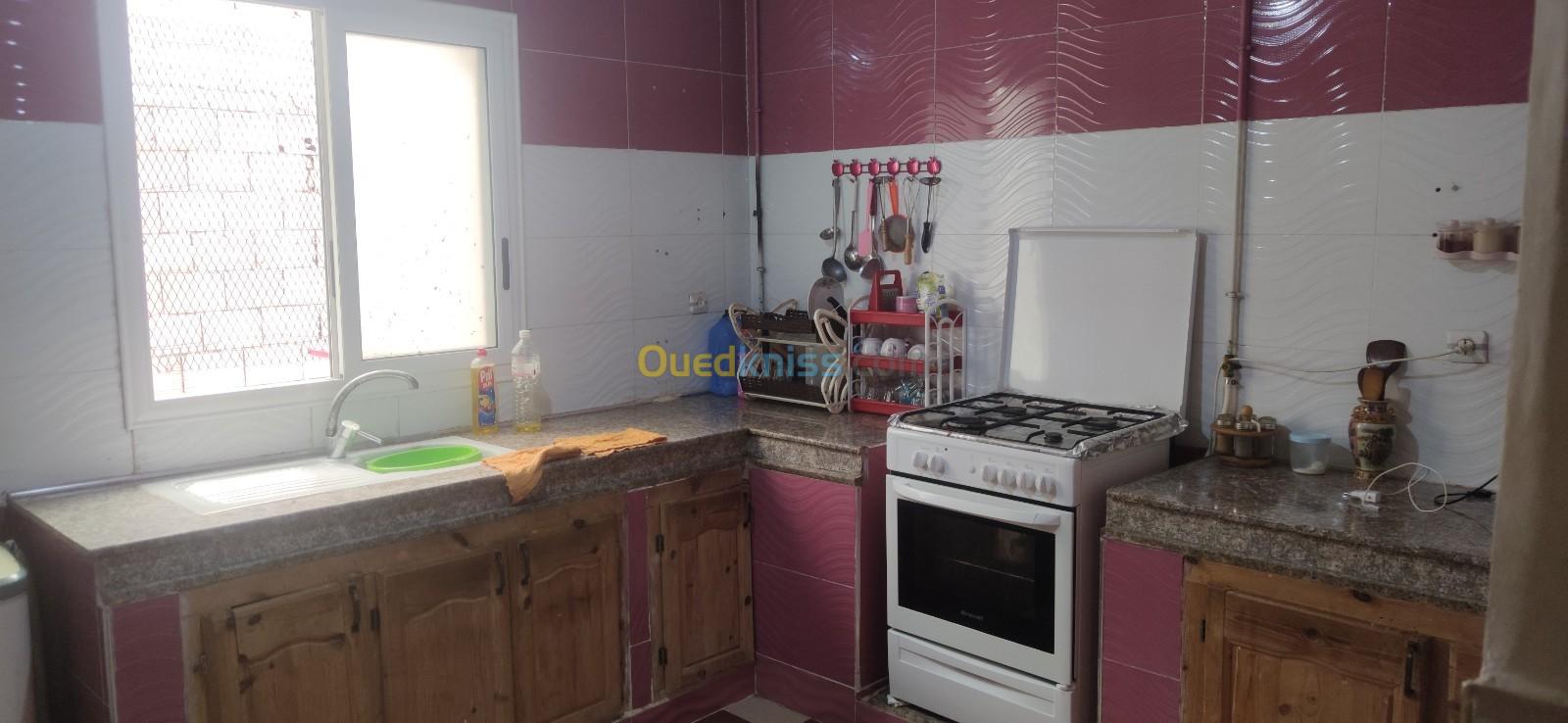 Location vacances Appartement F2 Mostaganem Stidia