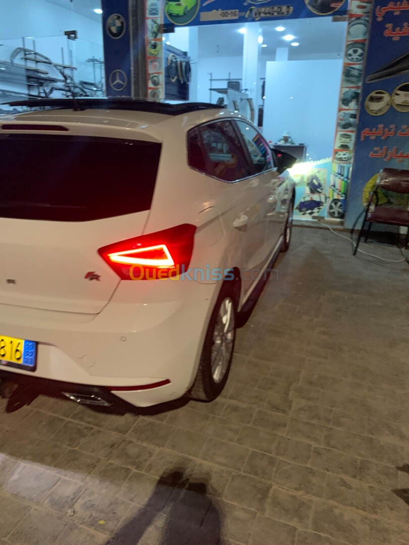 Seat Ibiza 2018 HIGH