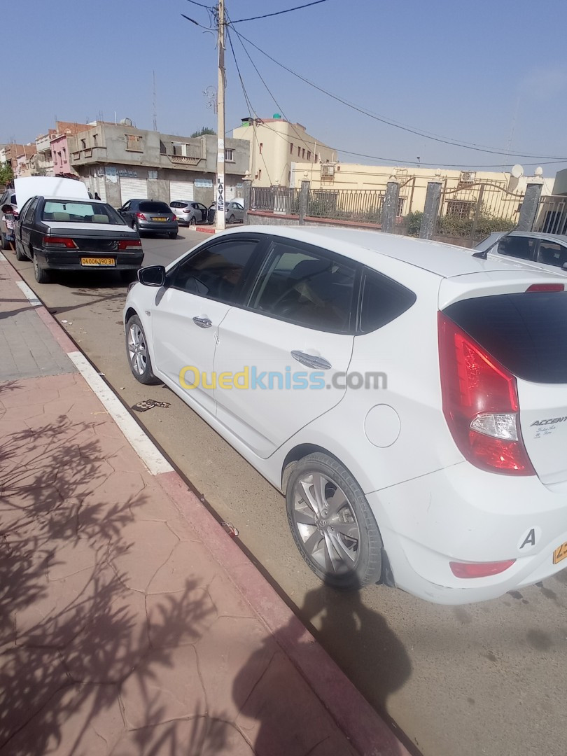 Hyundai Accent RB  5 portes 2018 