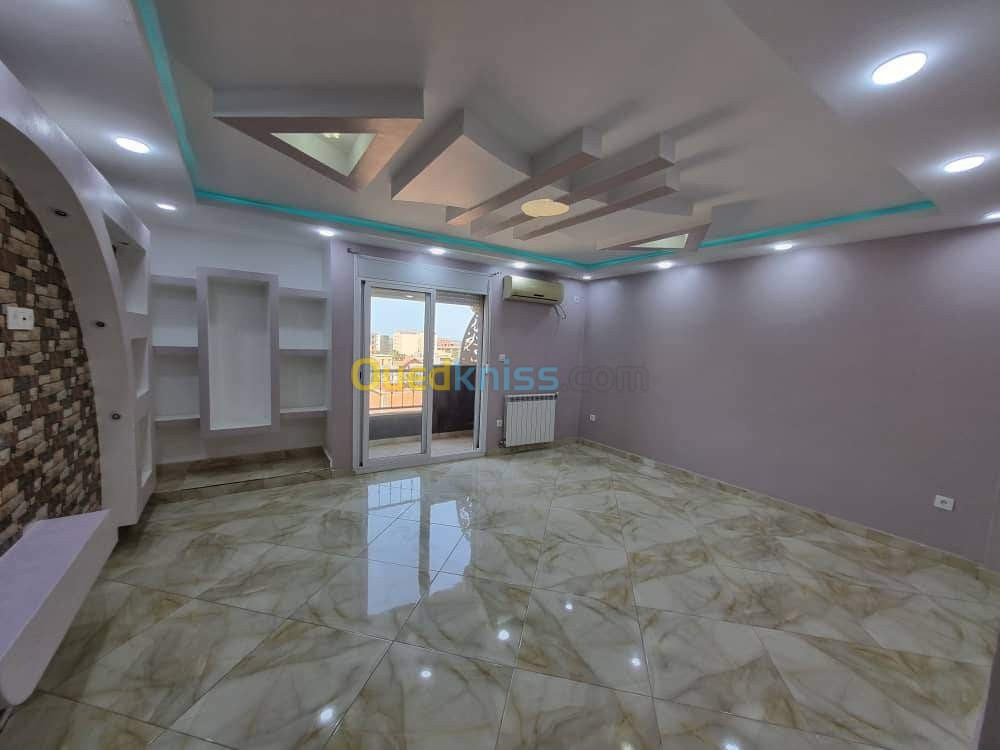 Vente Appartement F4 Alger Bordj el kiffan