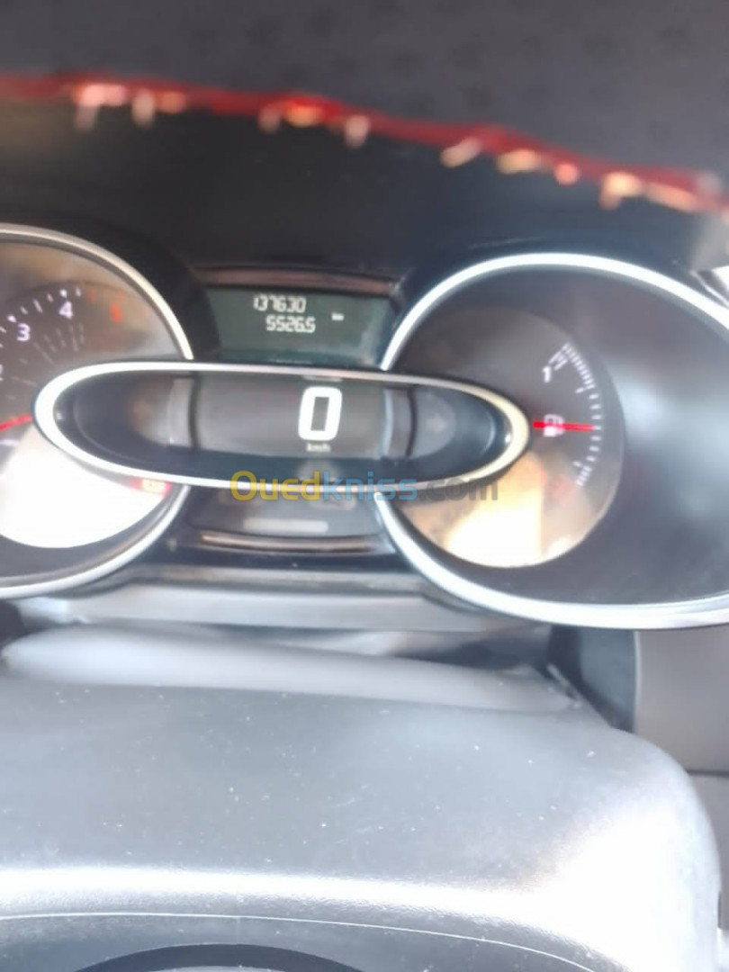 Renault Clio 4 2019 Limited 2